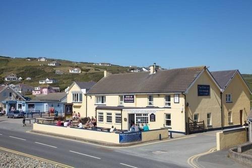The Duke Of Edinburgh Inn Newgale Екстер'єр фото