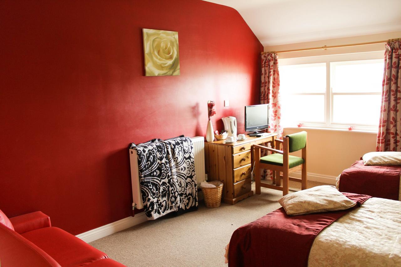 The Duke Of Edinburgh Inn Newgale Номер фото