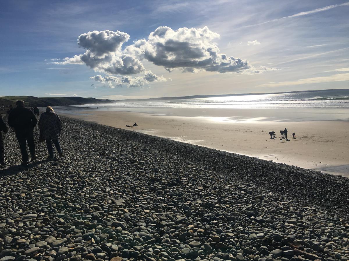 The Duke Of Edinburgh Inn Newgale Екстер'єр фото